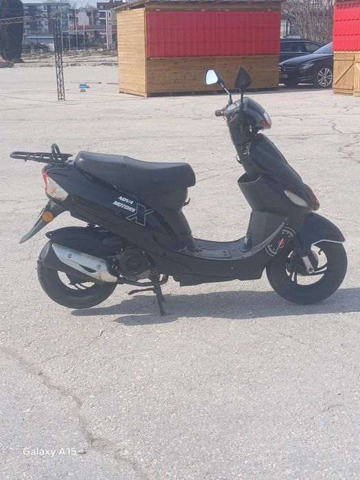 Скутер 50 кубика