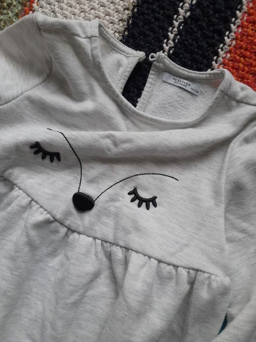 Lot rochii si blugi 104-110