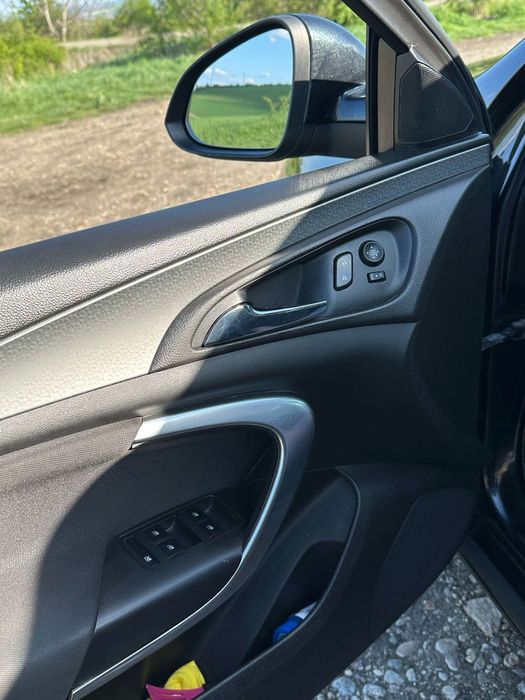 Vând Opel Insignia Sport Tourer Break