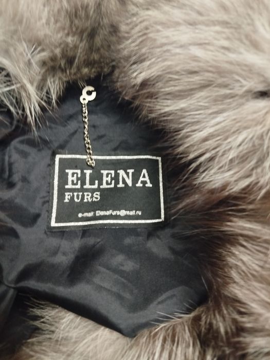 Продам женскую шубу.