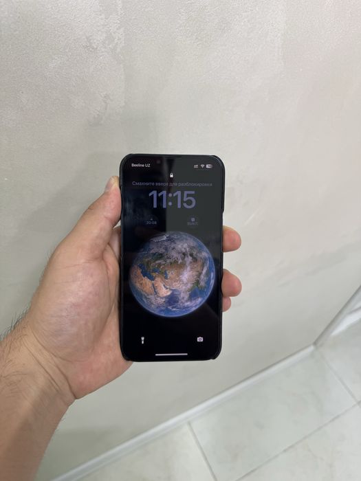 iPhone 13 midnight