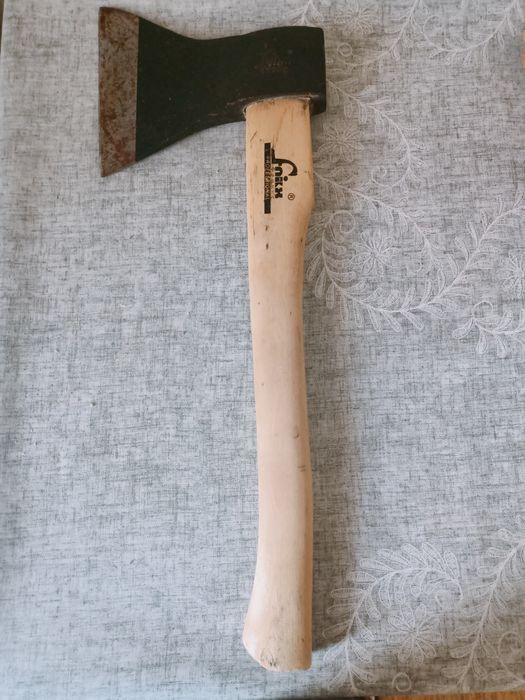 Продам новый топор