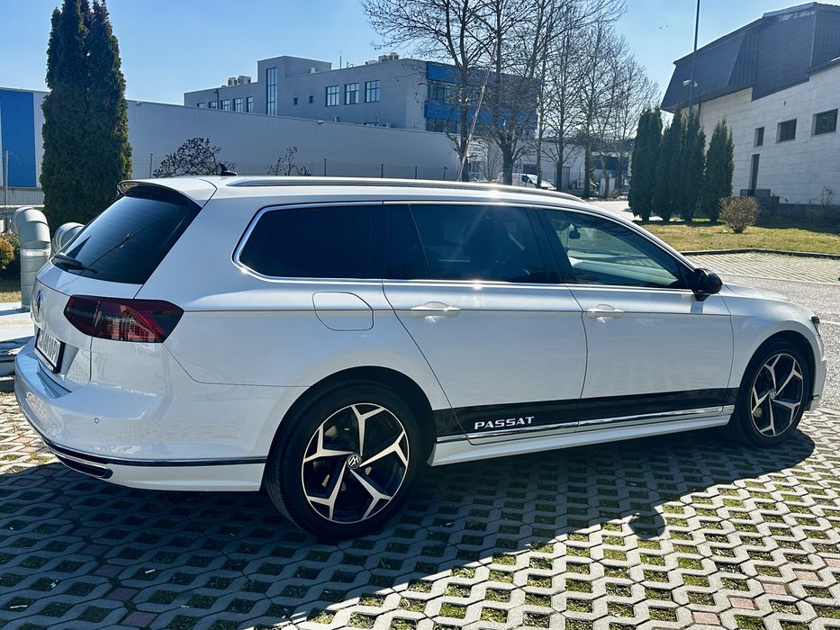 Продавам Passat B8