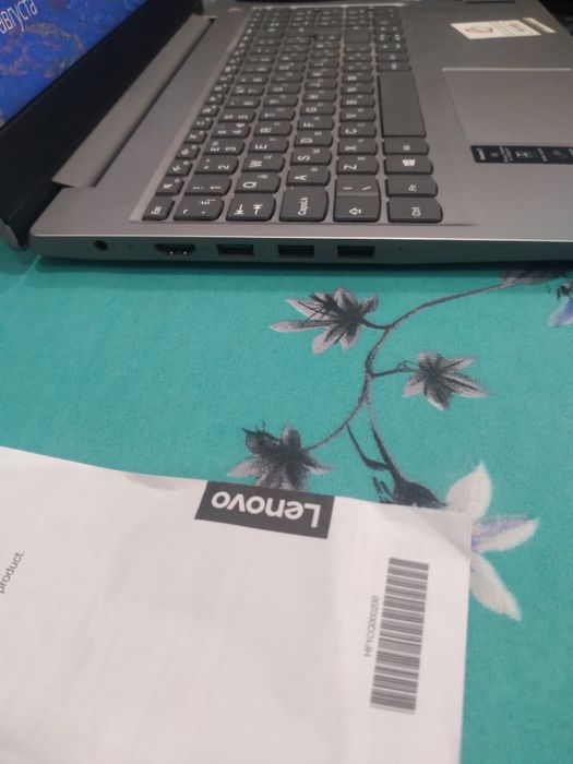 Noutbok Lenovo ideapad 3 15IGLo5 Holati idyal