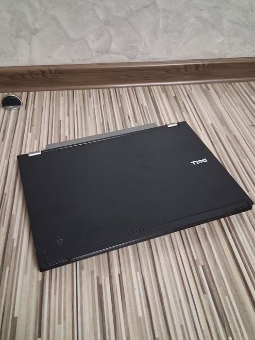 Laptop Dell Latitude E 4300
