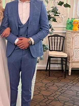 Свадебный костюм