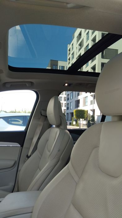 Vând Volvo xc90 anul 2016