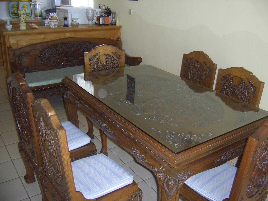 Мебели уникат от тиково дърво