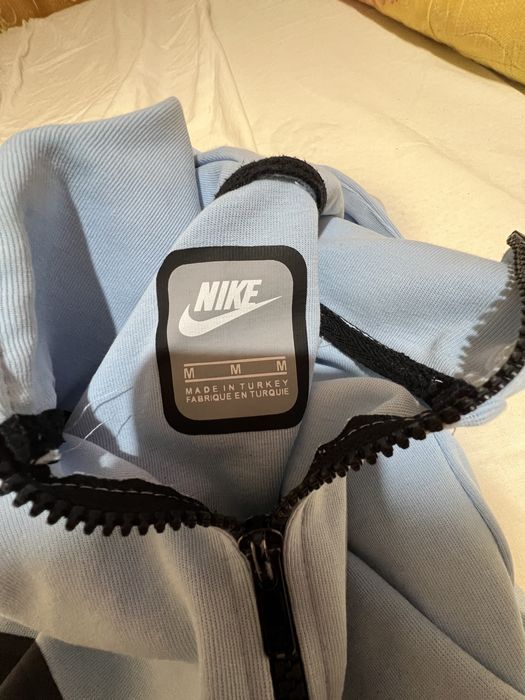 Tech fleece condiție 9/10