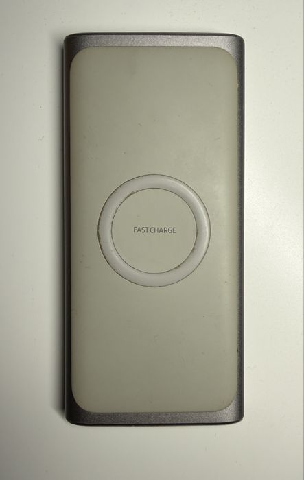 Baterie externă Samsung 10.000 mAh – funcționează perfect