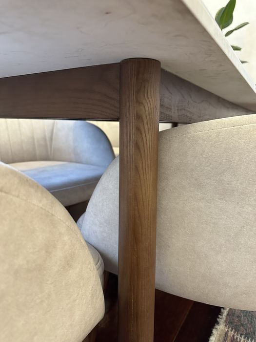 Стол искусственный мрамор и дерево