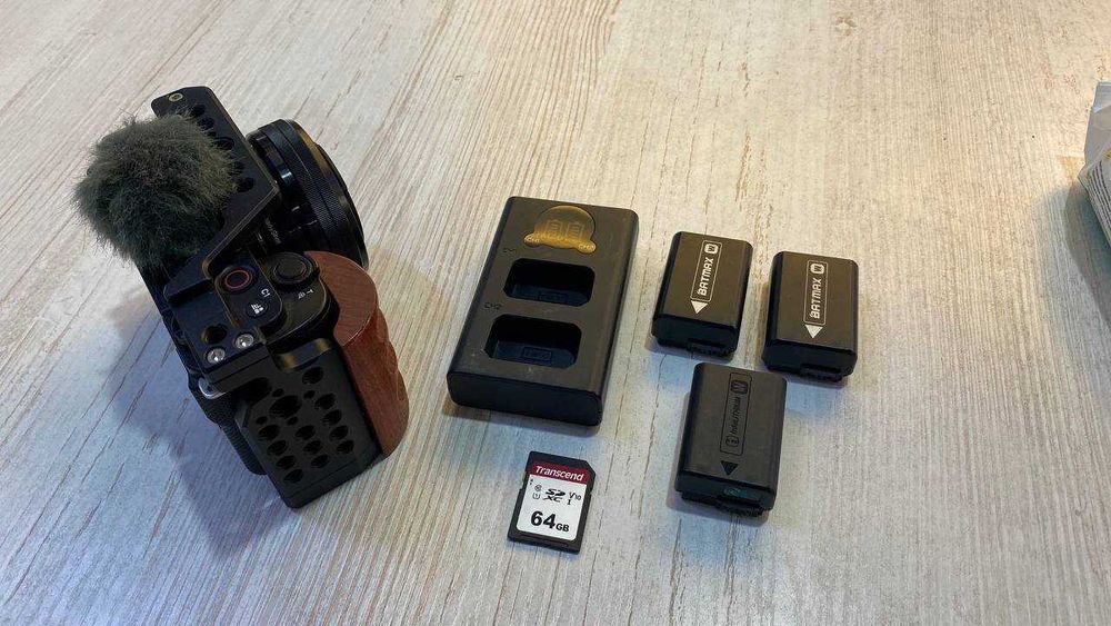 Sony ZV-E10 фотоаппарат сатылады