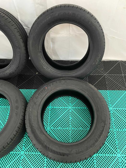 Set anvelope noi vara GoodYear Efficient Grip Cargo 2 215 60 R17C