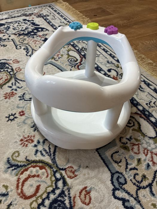 Продам сидушки для купания.