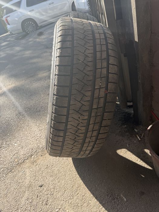 Lx570 285/50 R20