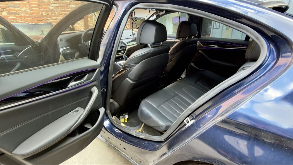 BMW G30 530i На Части