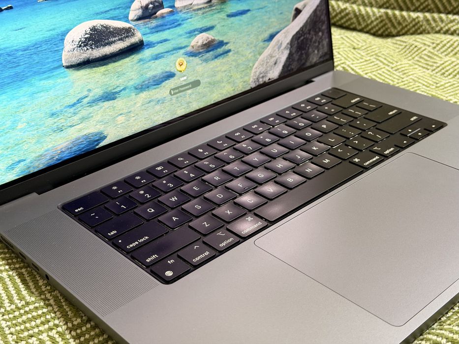 MacBook Pro 16 M1 Pro 16GB 1TB 94%