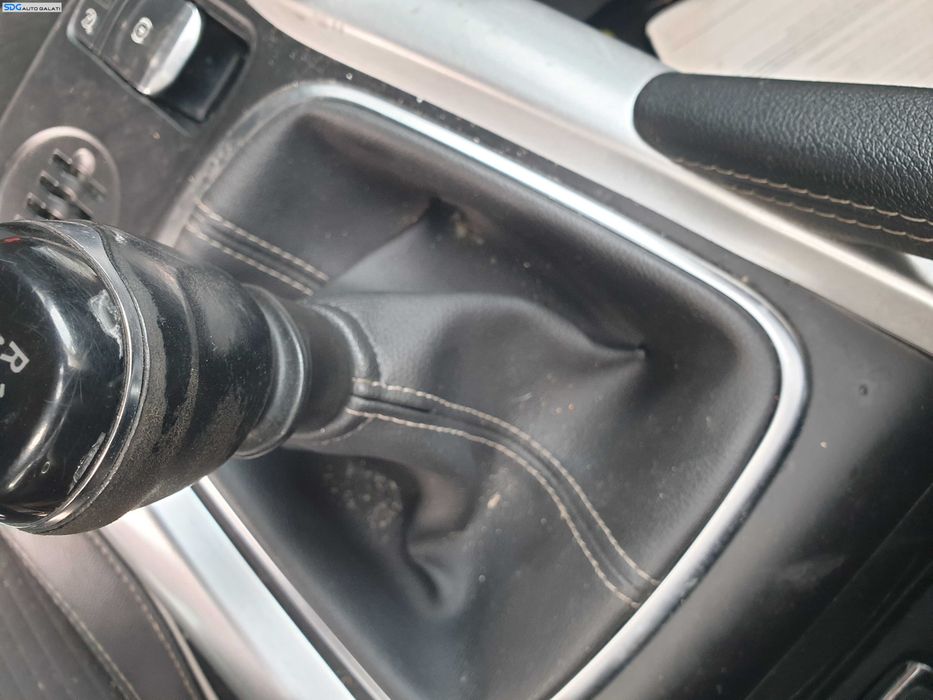 Nuca Schimbator Cutie Manuala 6 Trepte cu Manson Renault Kadjar 2015 - 2018 [Q1142]