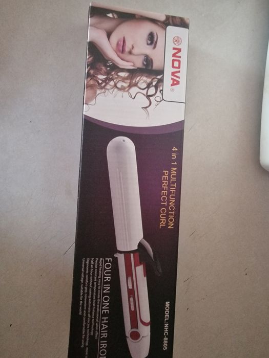 Продам утюжок для волос. 2500. Торг.