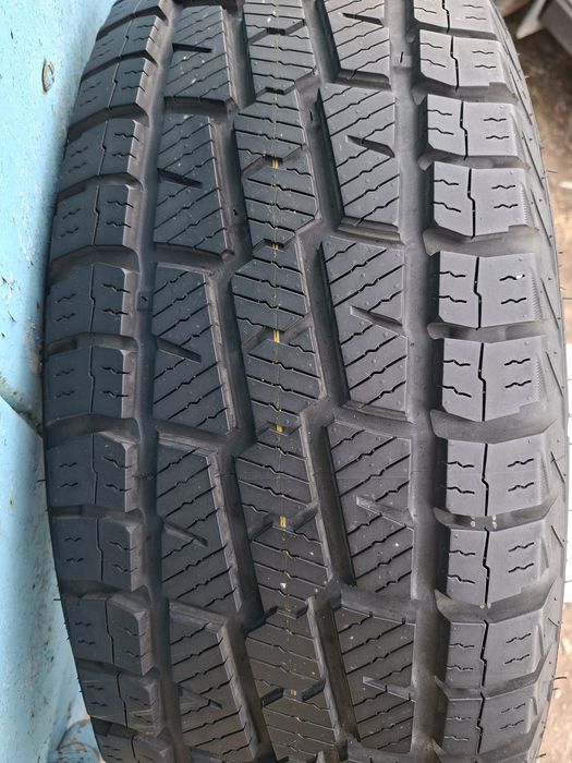 Продам шину 275/60/20 Бота
