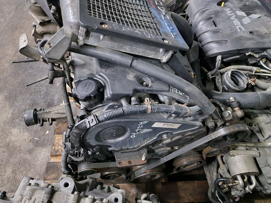 Двигатель б/у 1CDFTV D4 Toyota Rav4