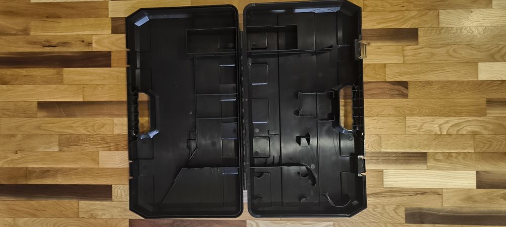 Dewalt празен куфар