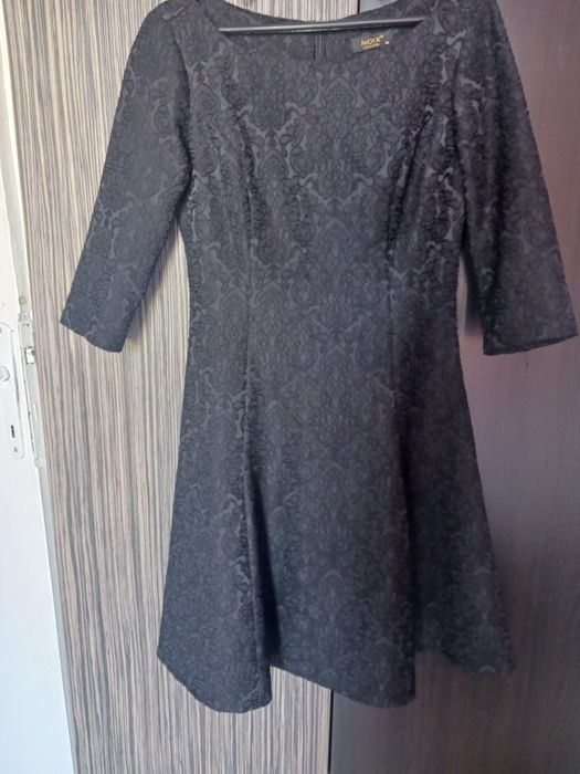 Елегантна черна рокля, размер 36