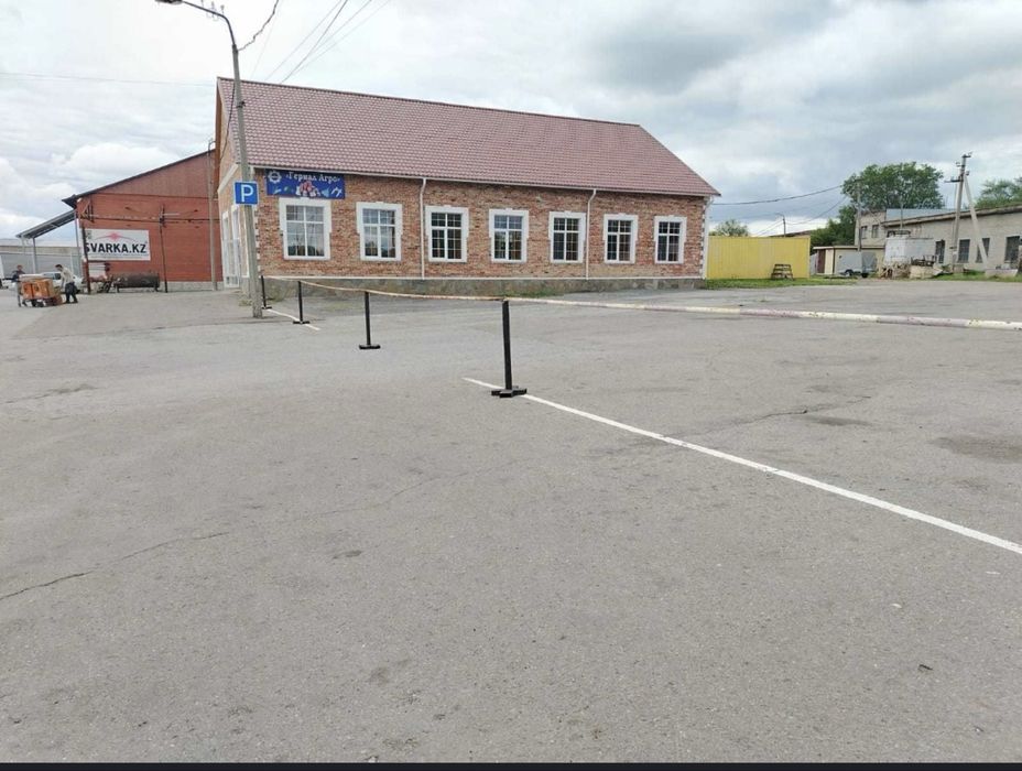 Сдаются в аренду офис, склады