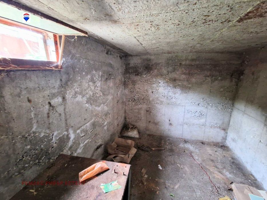 Продава се Къща в Русе, Долапите - 41 кв.м за 879 €/кв.м - Снимка #14