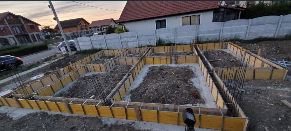 Panouri Cofraje Beton Doka ( stalpi cofrag elevatie gard  placa )