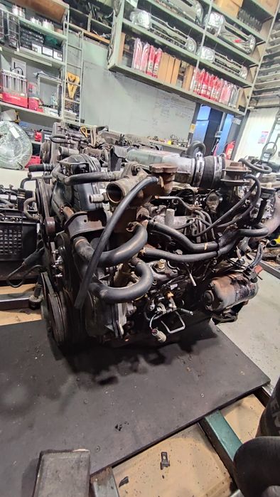Двигатель Toyota 2LT