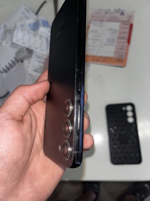 Samsung galaxy s 23 +