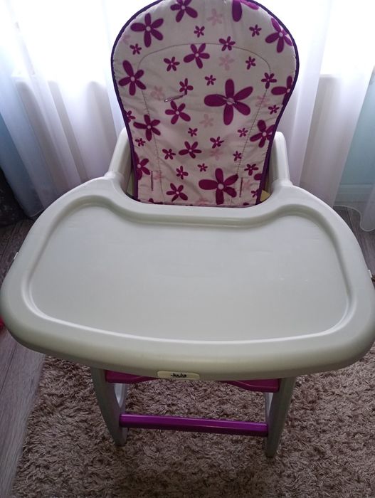 Scaun de masa 2 in 1 pt. bebelusi si copii