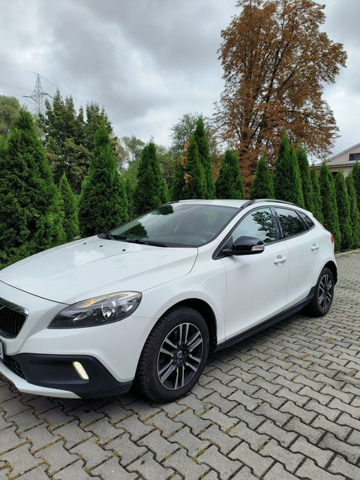 Volvo V40 Cross Country 2016