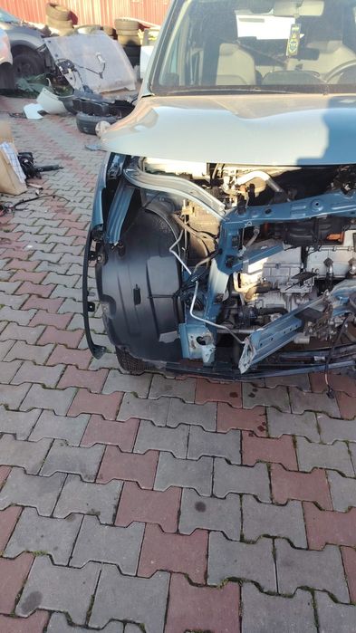 Vând Dacia Spring avariat an 2024 8000 km