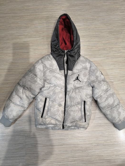 Дънки  за момче ,яке Jordan 146см