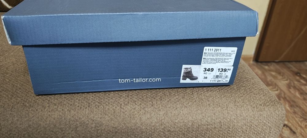 Ghete damă piele îmblănite