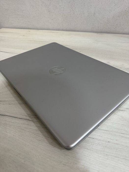 HP noutbuk sotiladi, Core i5-1135G7
