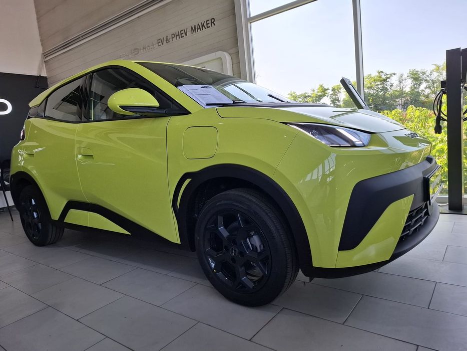 BYD Dolphin 2026 electric, 20.915 € — imagine 5