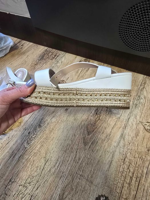 Дамски сандали 38 номер оригинални