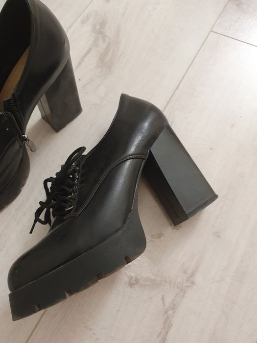 Туфли, ботильоны высокие