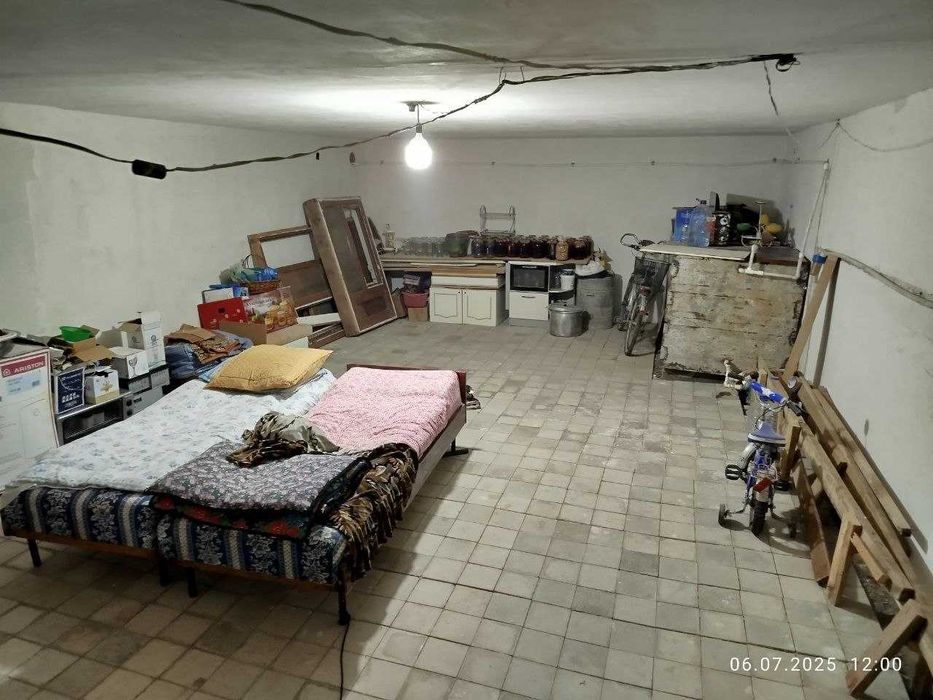 Коттедж Сотилади