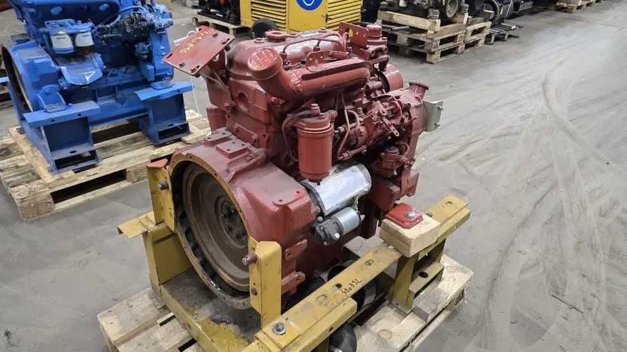 Motor complet excavator Iveco 8031 - Piese motor Iveco