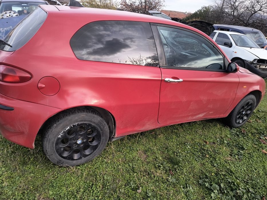 Алфа Ромео 147 1.9 жтд 115 кс на части!