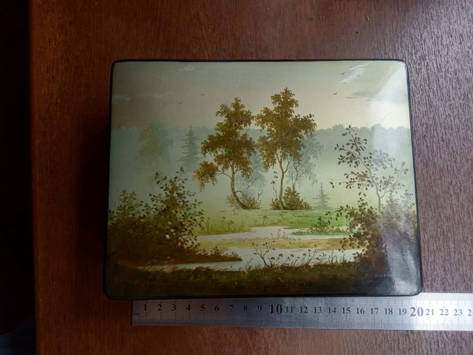 Лаковая шкатулка Федоскино.