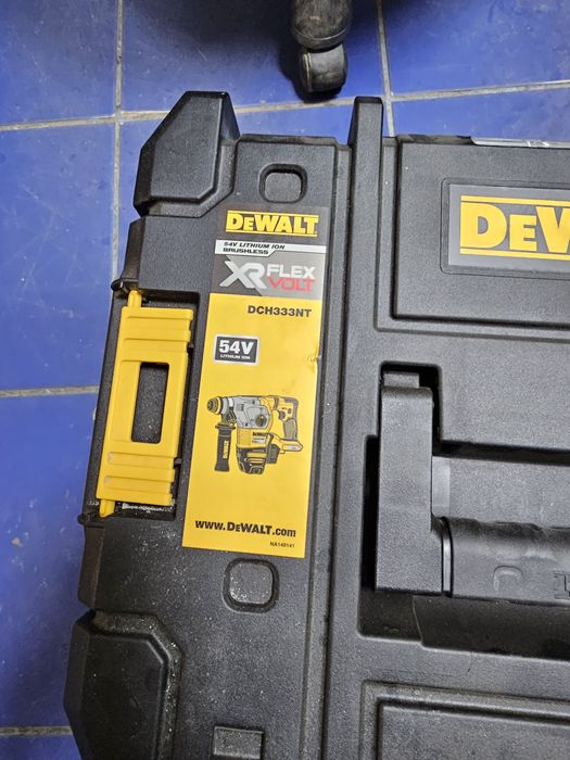 Rotopercutanta Dewalt Amanet Canta