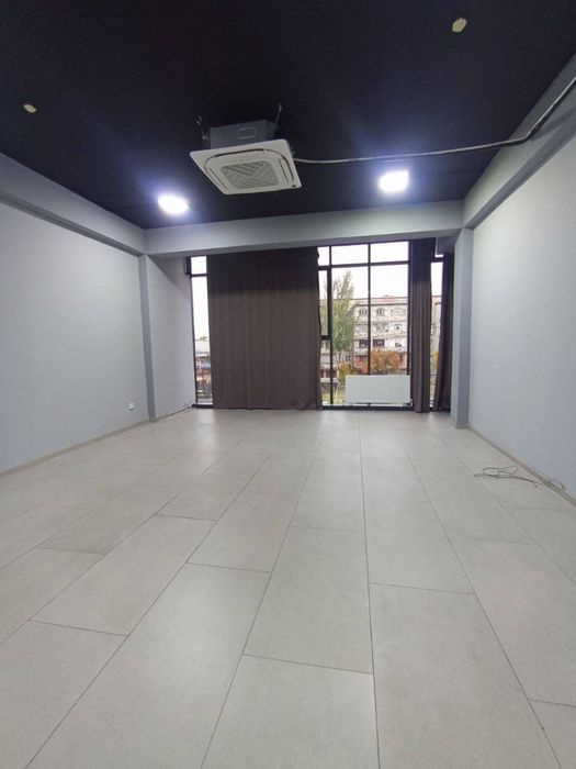 Офис в Бизнес центре на Себзаре