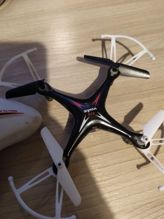 Продам маленький дрон.