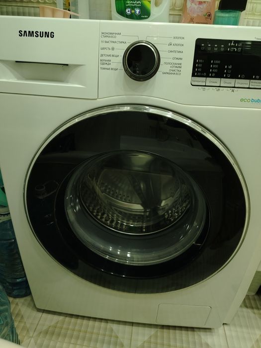 Samsung eco bubble 6kg li  holati ideal kamchiligi yoq