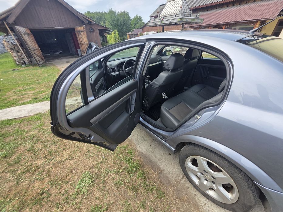 OPEL VECTRA C 1.9  An:2009